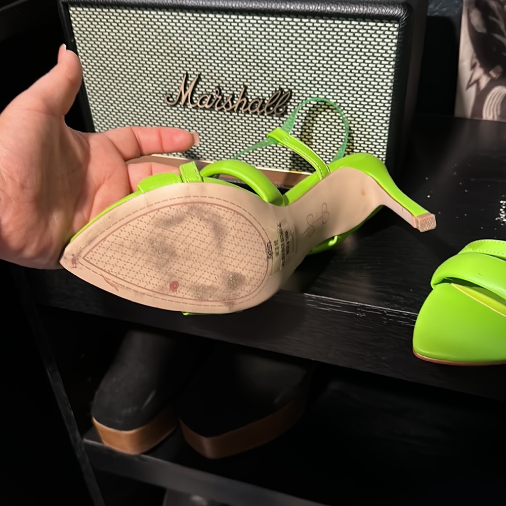 Jessica Simpson Pumps - Picture 5 of 5